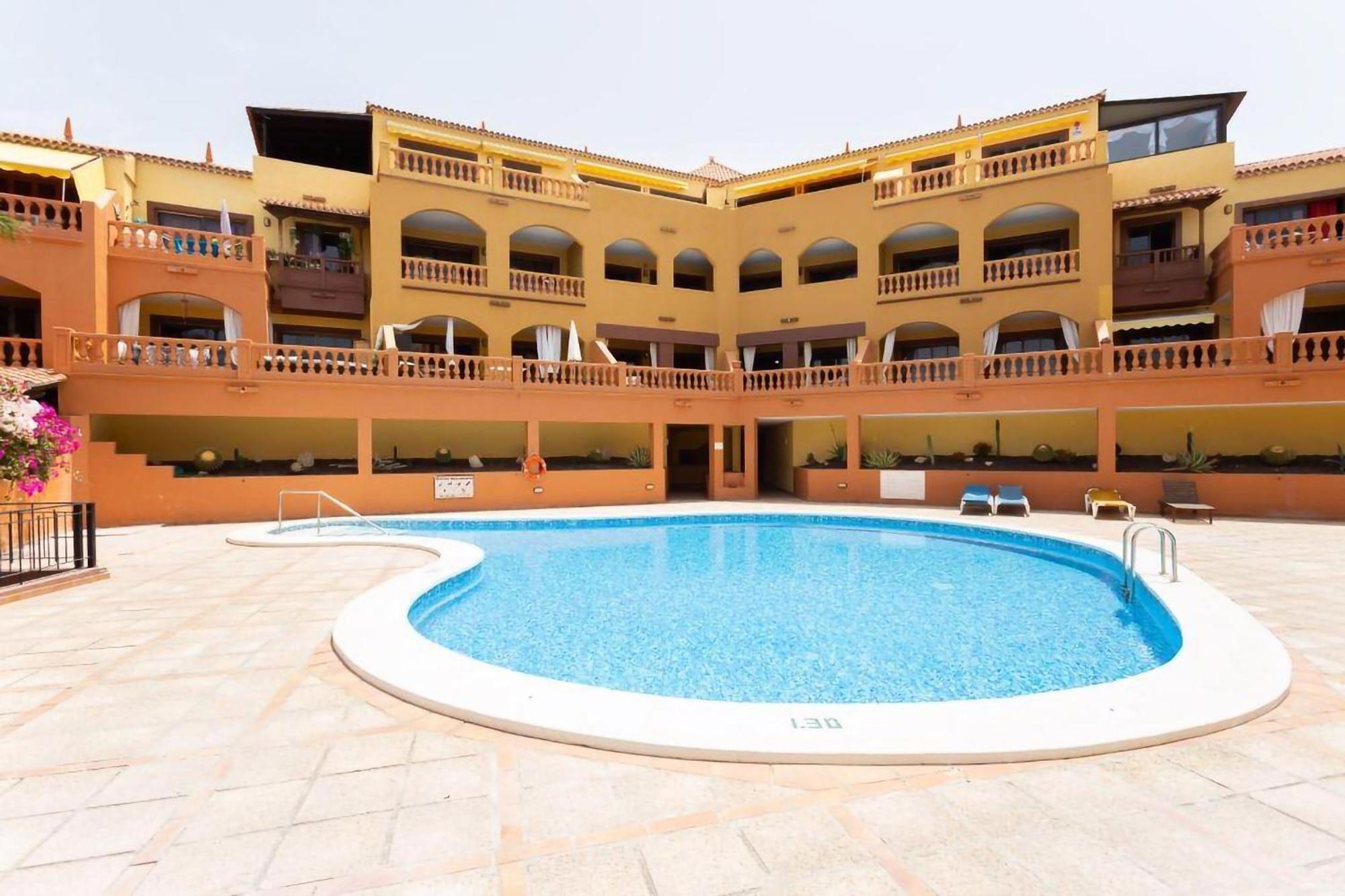 Eden Rentals Elite Palace Suites Costa Adeje  Ngoại thất bức ảnh